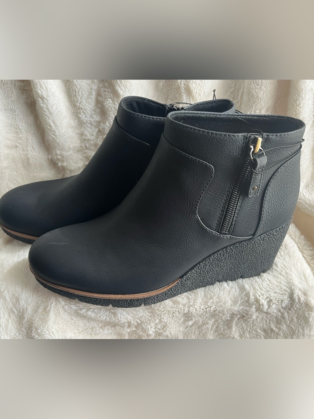 ♥️ Dr. Scholl’s Black Zip up Wedge Ankle Boots Women’s size 7.5